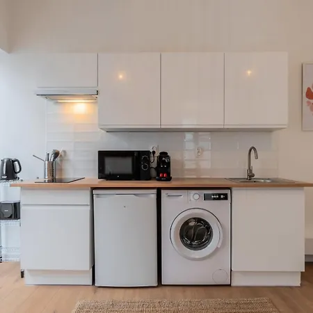 Sur La Place Sebastopol