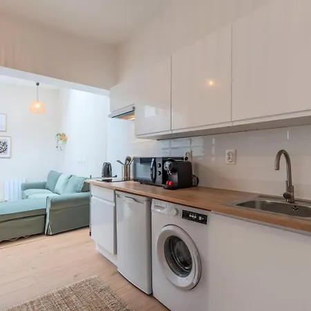 Sur La Place Sebastopol *