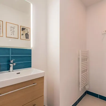 Apartment Sur La Place Sebastopol